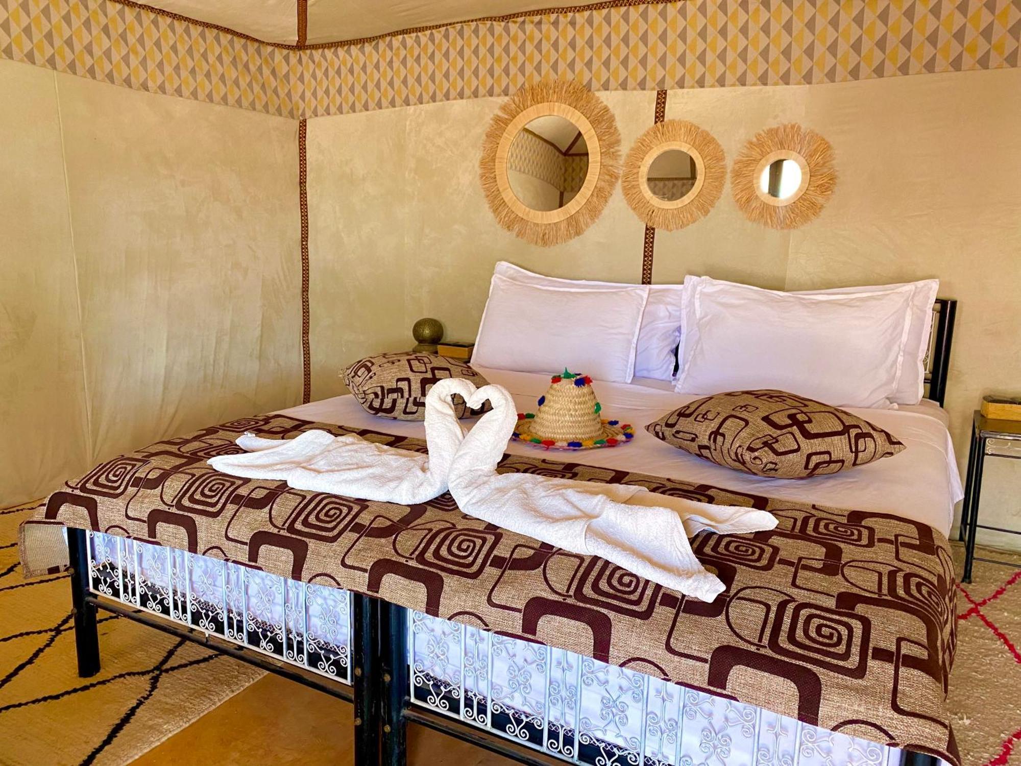 Luxury tent Moonlight Desert Camp